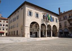 Vila 1318-1093