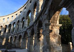 Vila 1318-1099