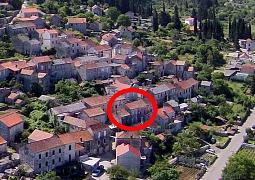 Dům 10030