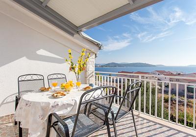 Apartmány 3298-4196