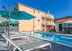 Apartmány 3298-6561