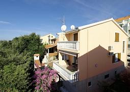 Apartmány 3298-7383