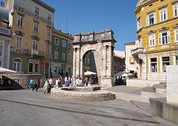 Vila 1318-561