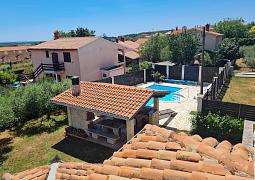 Vila 1318-738