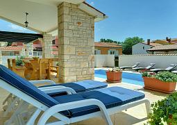 Vila 1318-499