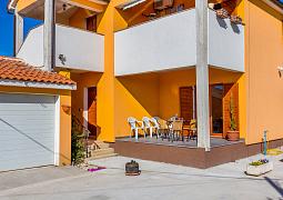 Vila 1318-583