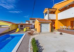 Vila 1318-583