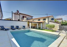 Vila 1318-685