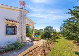 Vila 1318-443
