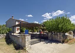 Vila 1318-496