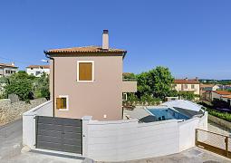 Vila 1318-780