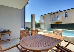 Vila 1318-859