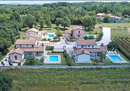 Vila 1318-495
