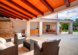 Vila 1318-657