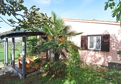 Vila 1318-823
