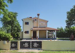Vila 1318-761