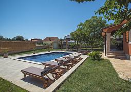 Vila 1318-886