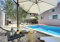 Vila 1318-901