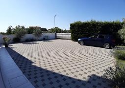 Vila 1318-905