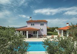 Vila 1318-905