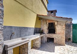 Vila 1318-982