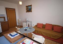 Studio AS-6476-a