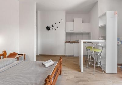 Studio AS-13285-a