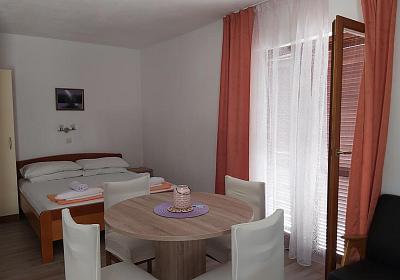 Studio AS-8710-a