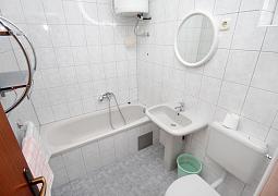 Studio AS-5581-a