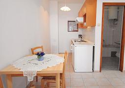 Studio AS-5581-a