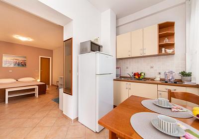 Studio AS-6707-a