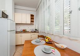 Studio AS-6707-a