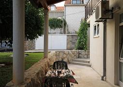 Studio AS-8593-a