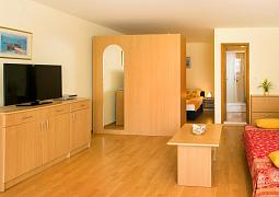 Studio AS-8593-a