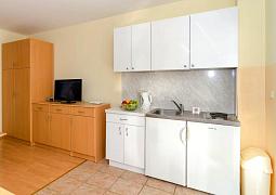 Studio AS-8593-b