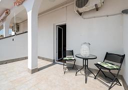Studio AS-9365-b
