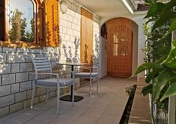 Studio AS-6113-a