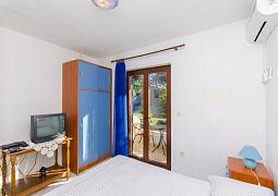 Studio AS-2802-b