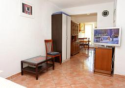 Studio AS-4567-b