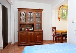 Studio AS-4567-b