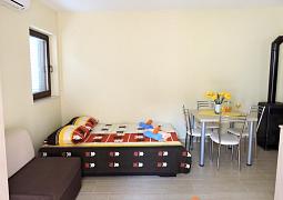 Studio AS-436-b