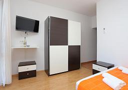 Studio AS-2718-a