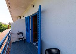 Studio AS-6852-f