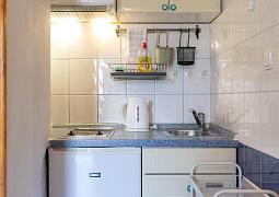 Studio AS-6852-f