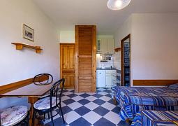 Studio AS-6852-f