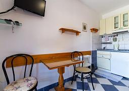 Studio AS-6852-b