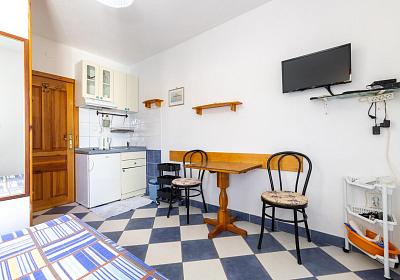 Studio AS-6852-c