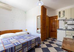 Studio AS-6852-c