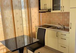 Studio AS-244-a