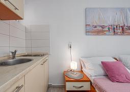Studio AS-4071-b